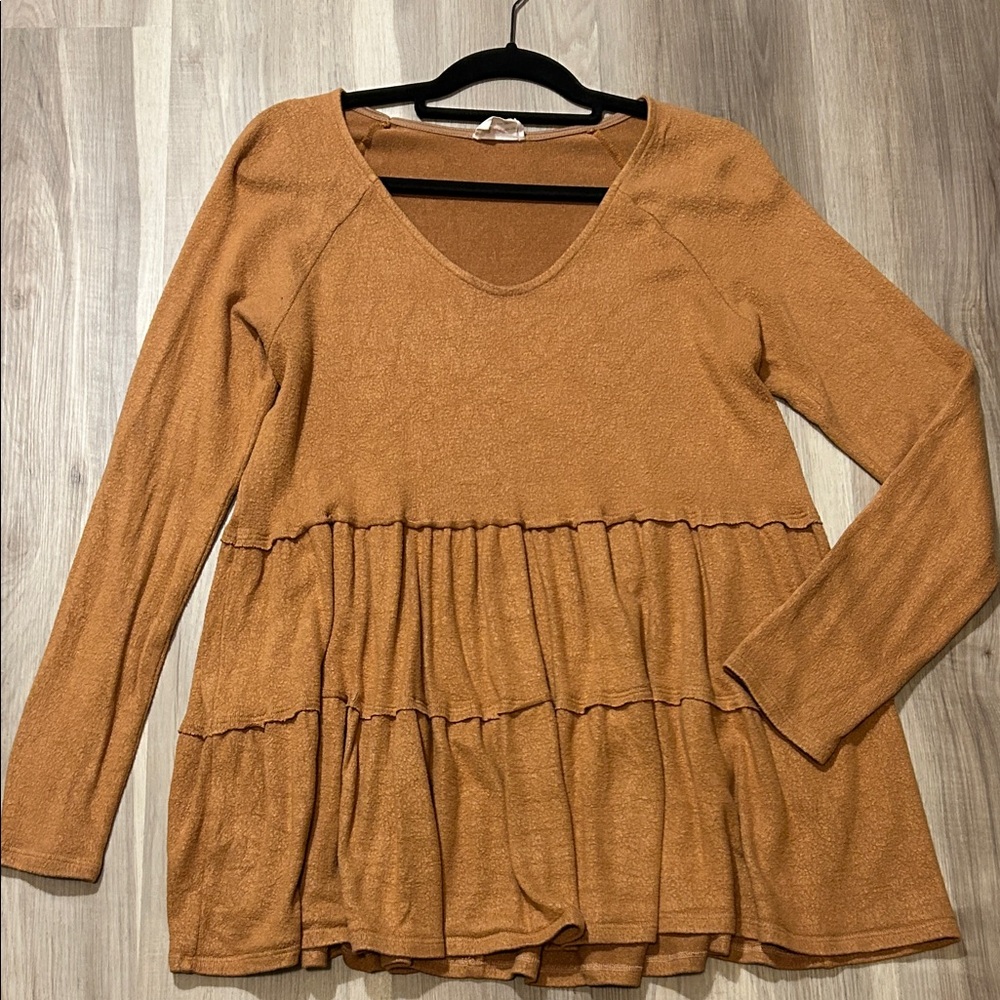 143 Story by Line Up Women's Rust Colored Long Sleeve Top